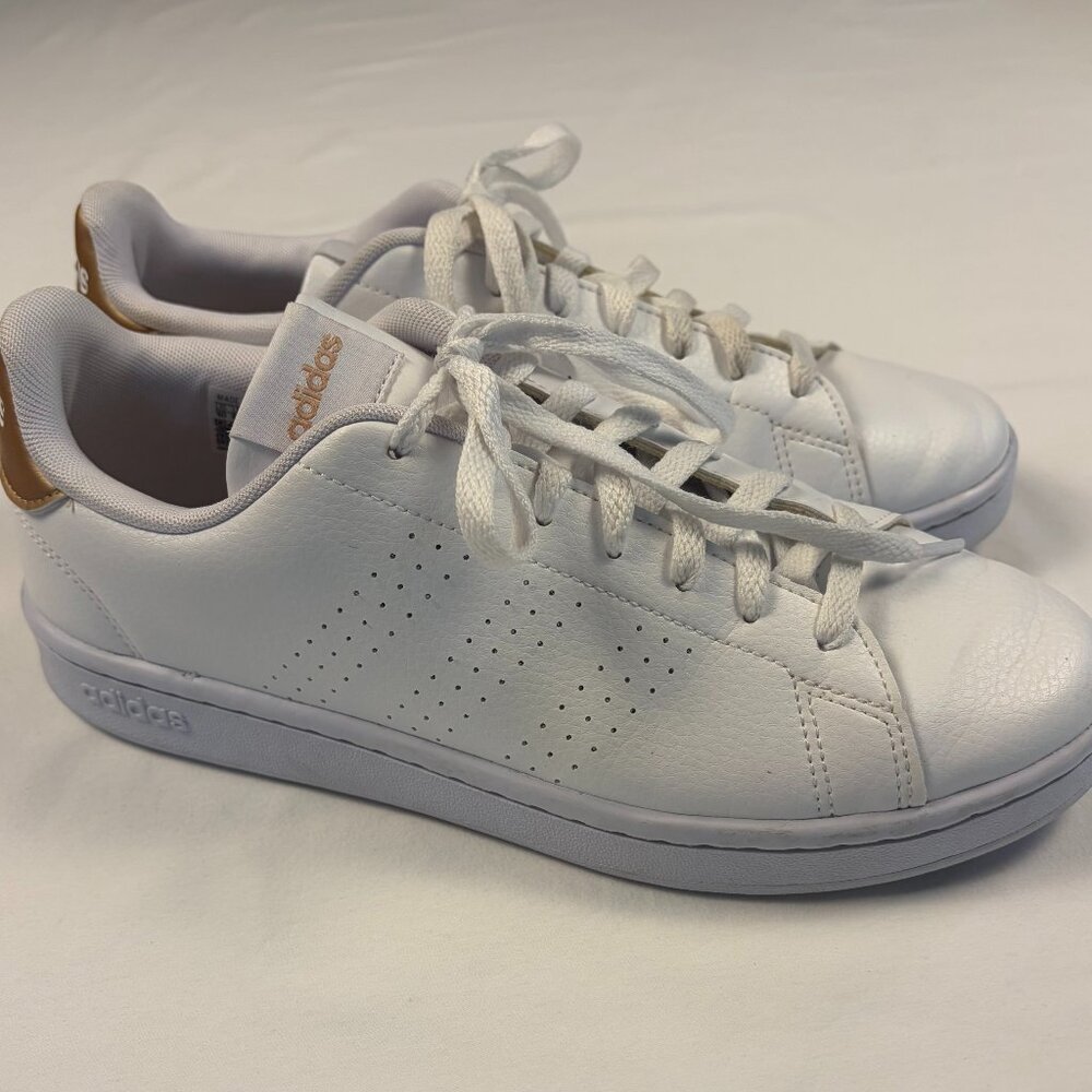 Adidas Advantage White & Gold Leather Tennis Shoes for Women Size 10